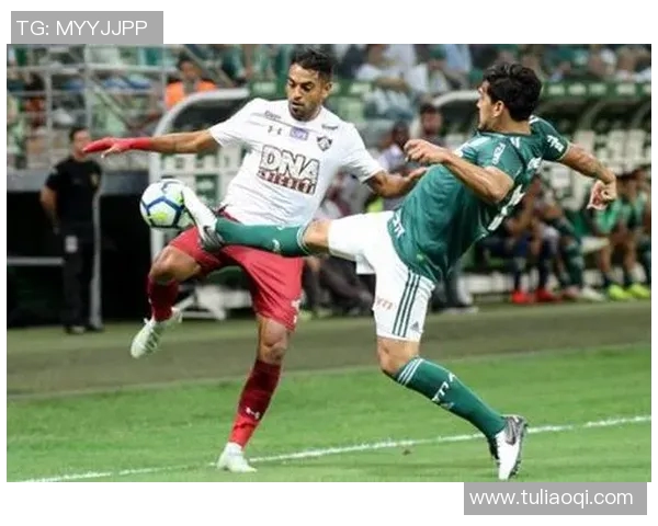 塞阿拉与帕尔梅激战正酣谁能在这场较量中笑到最后