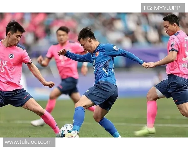 sbv精英队与青年队的激烈对决展现年轻球员的无限潜力与未来希望